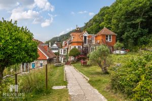 Photo 5- click for photo gallery